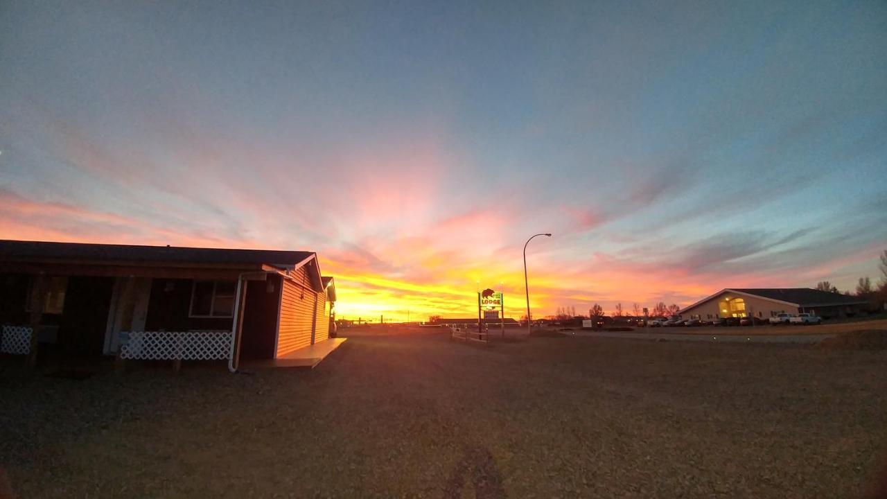 Bear's Den Lodge Shaunavon Buitenkant foto