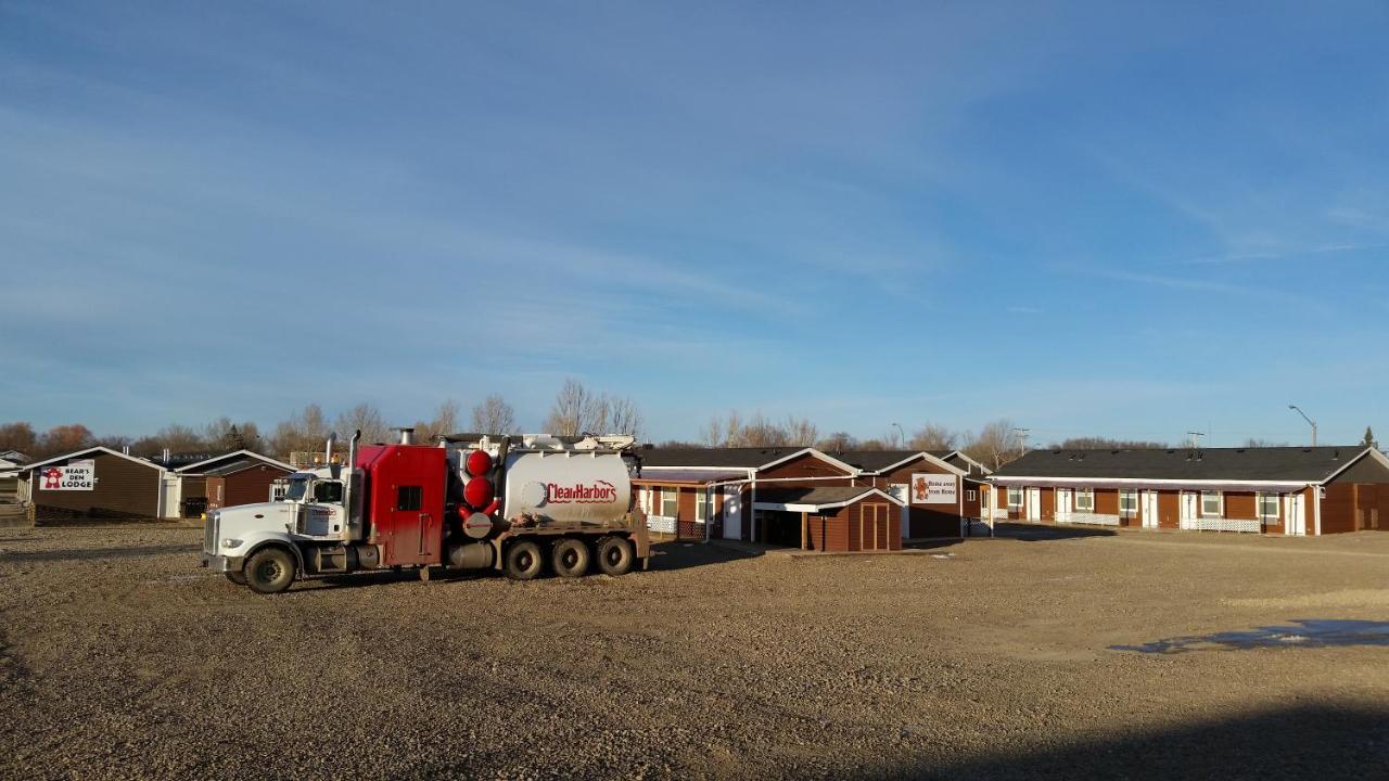 Bear's Den Lodge Shaunavon Buitenkant foto